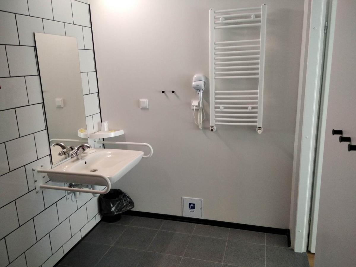 Bogucin  Motel Express מראה חיצוני תמונה